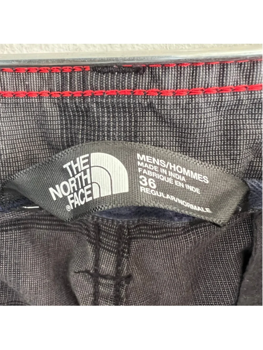 Men's The North Face Flat Front Shorts Waist 36 Gray Black Striped